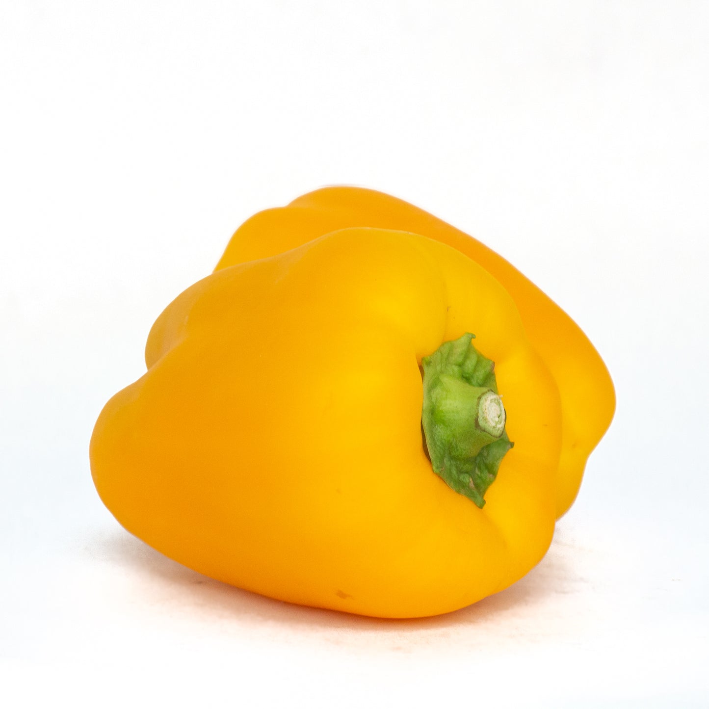 Yellow Peppers 黄椒 (2 LB)