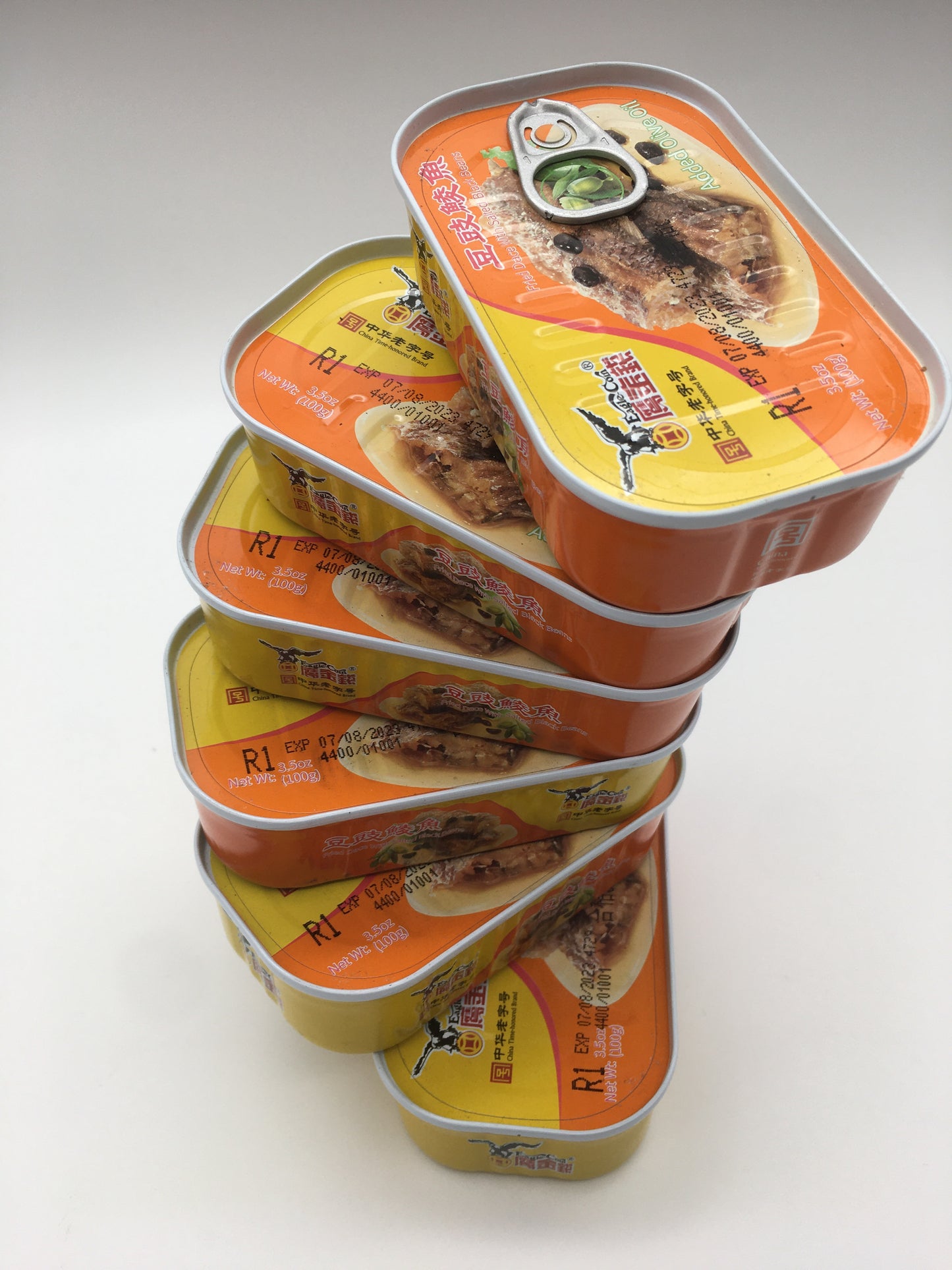 EAGLE COIN Fried Dace with Salted Black Beans 豆鼓鲮鱼 (3.5 OZ x 6 CANS/罐)